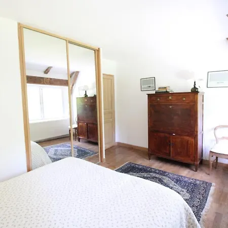 Maison De Charme Au Bord D'un Ruisseau, Calme, Terrasse, Cheminee, Proche Aurillac Et Activites Nature - Fr-1-742-561 Holiday home Giou-de-Mamou