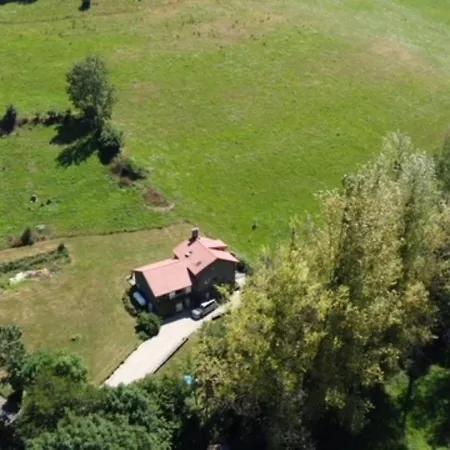 Holiday home Maison De Charme Au Bord D'un Ruisseau, Calme, Terrasse, Cheminee, Proche Aurillac Et Activites Nature - Fr-1-742-561
